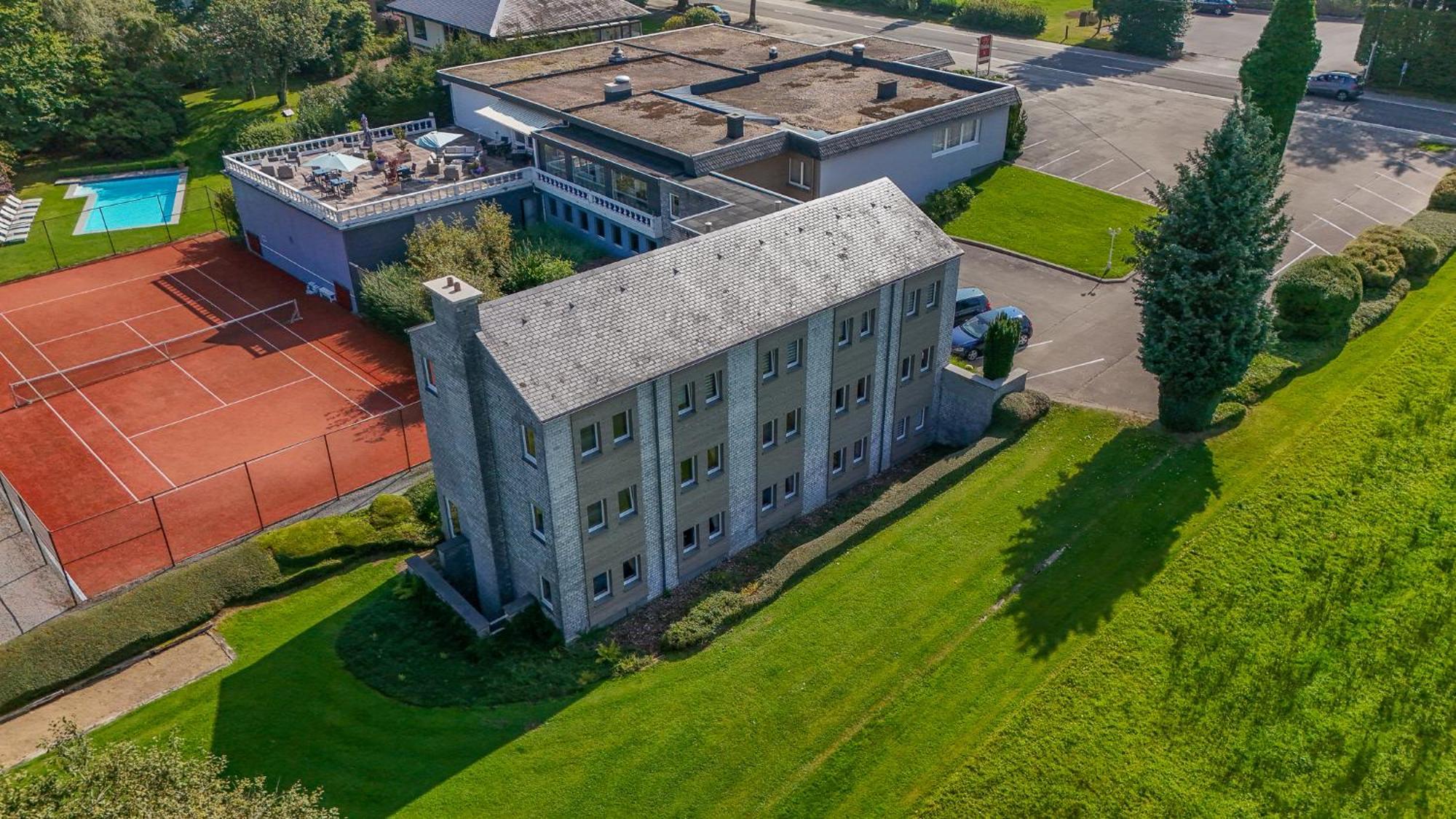 Hotel Hotleu Вэм Экстерьер фото